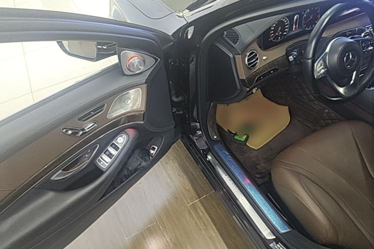 Used Mercedes-Benz S-Class 2018 S 320 L Driver Seat