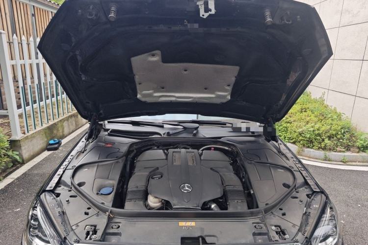 Used Mercedes-Benz S-Class 2018 S 450 L 4MATIC Engine Bay
