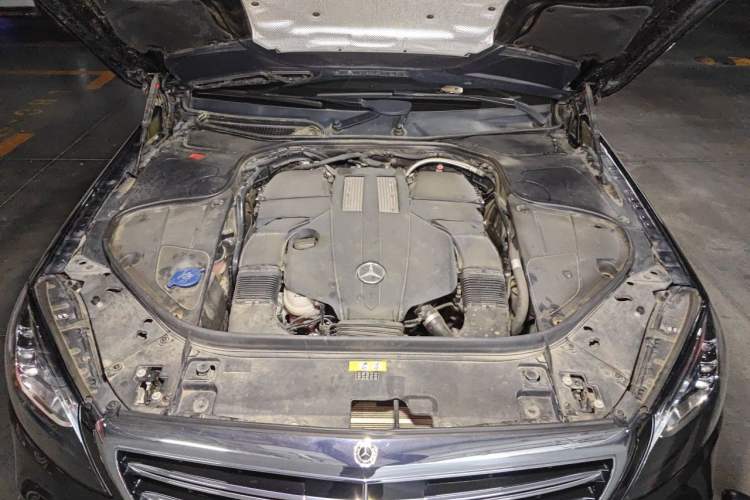 Used Mercedes-Benz S-Class 2018 S 450 L 4MATIC Excellence Special Edition Engine Bay
