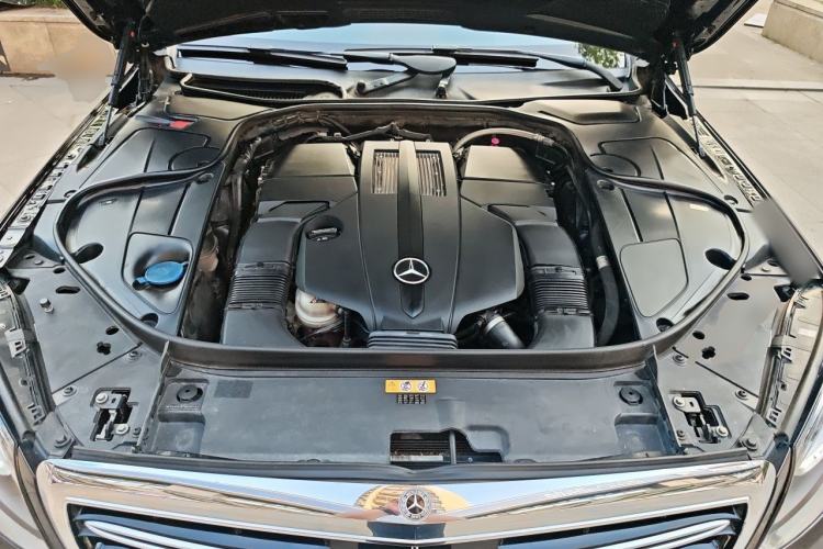 Used Mercedes-Benz S-Class 2018 S 450 L 4MATIC Excellence Special Edition Engine Bay