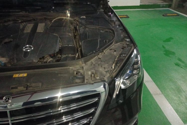 Used Mercedes-Benz S-Class 2018 S 350 L Engine Bay Left