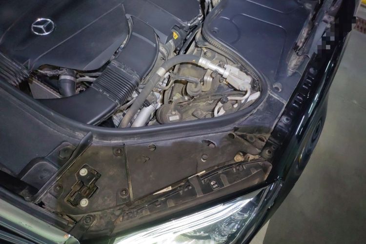 Used Mercedes-Benz S-Class 2018 S 450 L 4MATIC Excellence Special Edition Engine Bay Left