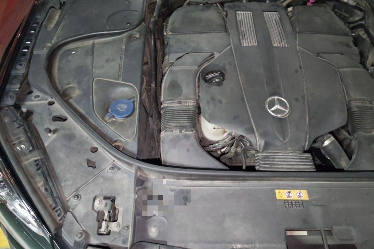 Used Mercedes-Benz S-Class 2018 S 450 L 4MATIC Excellence Special Edition Engine Bay Right