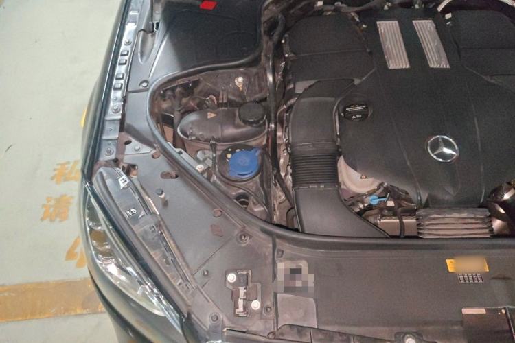 Used Mercedes-Benz S-Class 2018 S 350 L Engine Bay Right