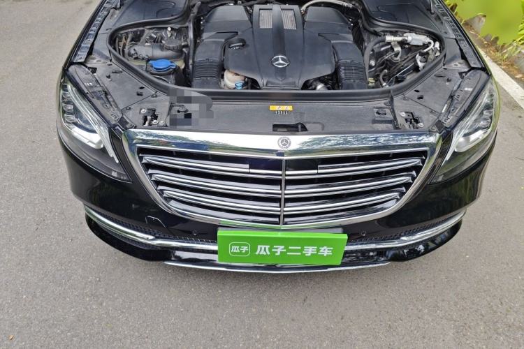 Used Mercedes-Benz S-Class 2018 S 350 L Engine Bay