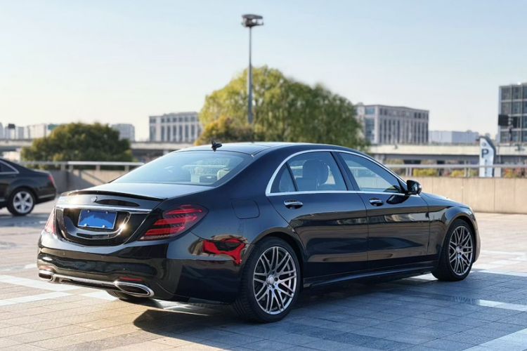 Used Mercedes-Benz S-Class 2018 S 450 L 4MATIC Exterior 2