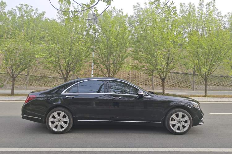 Used Mercedes-Benz S-Class 2018 S 450 L Exterior 2