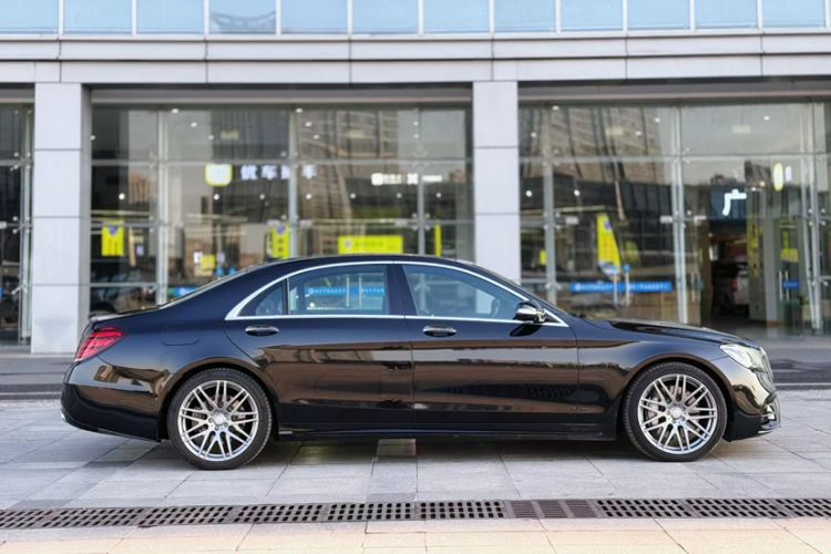 Used Mercedes-Benz S-Class 2018 S 450 L 4MATIC Exterior 3