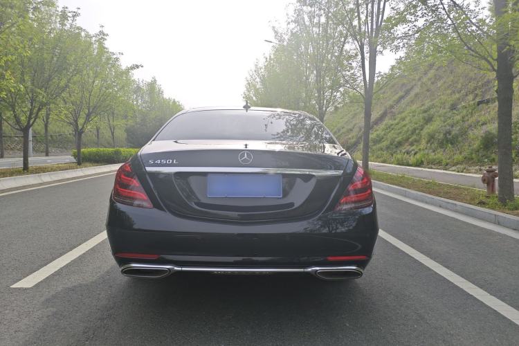 Used Mercedes-Benz S-Class 2018 S 450 L Exterior 4