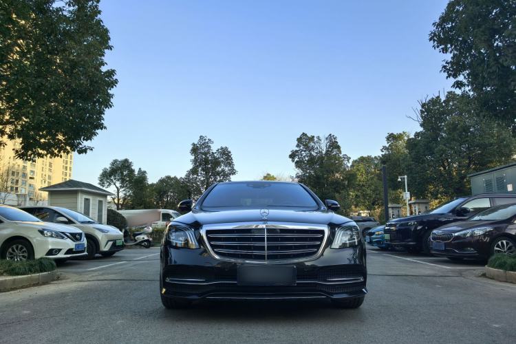 Used Mercedes-Benz S-Class 2018 S 450 L Exterior 4