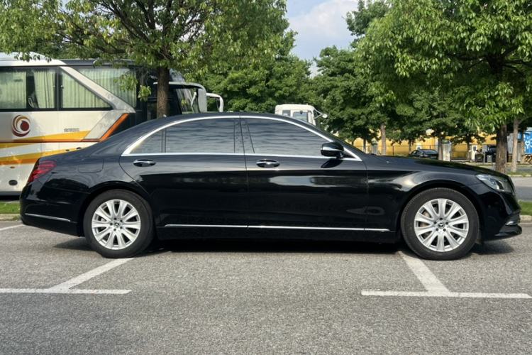 Used Mercedes-Benz S-Class 2018 S 320 L Exterior 4