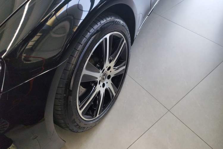 Used Mercedes-Benz S-Class 2018 S 450 L Exterior 7