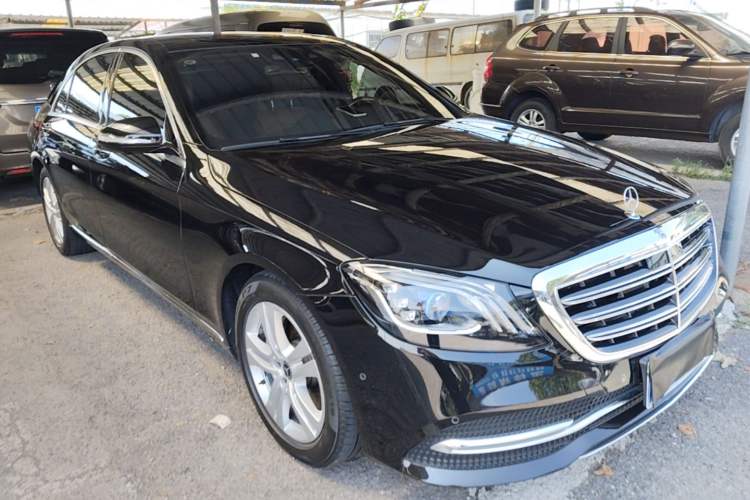 Used Mercedes-Benz S-Class 2018 S 350 L Front Right 45 Deg