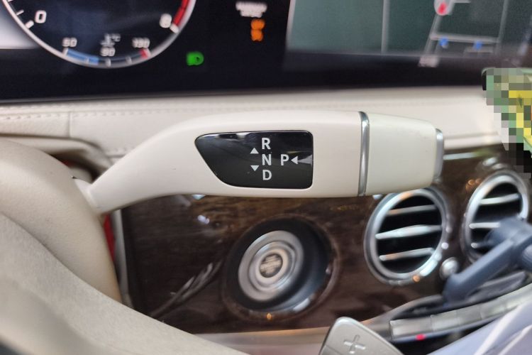 Used Mercedes-Benz S-Class 2018 S 320 L Gear Lever