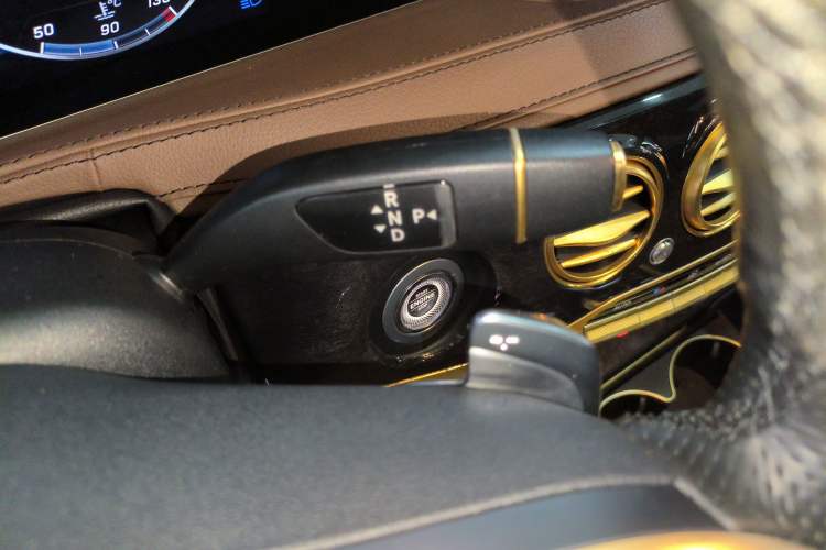Used Mercedes-Benz S-Class 2018 S 450 L 4MATIC Gear Lever