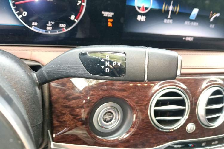 Used Mercedes-Benz S-Class 2018 S 320 L Gear Lever