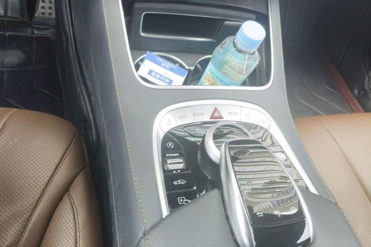 Used Mercedes-Benz S-Class 2018 S 450 L 4MATIC Excellence Special Edition Gear Lever