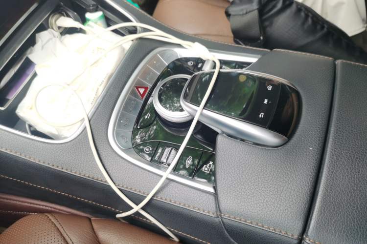 Used Mercedes-Benz S-Class 2018 S 350 L Gear Lever