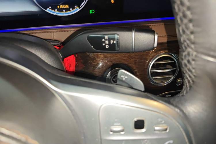 Used Mercedes-Benz S-Class 2018 S 320 L Gear Lever
