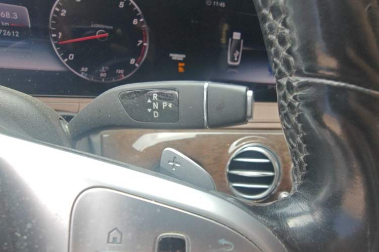 Used Mercedes-Benz S-Class 2018 S 320 L Gear Lever