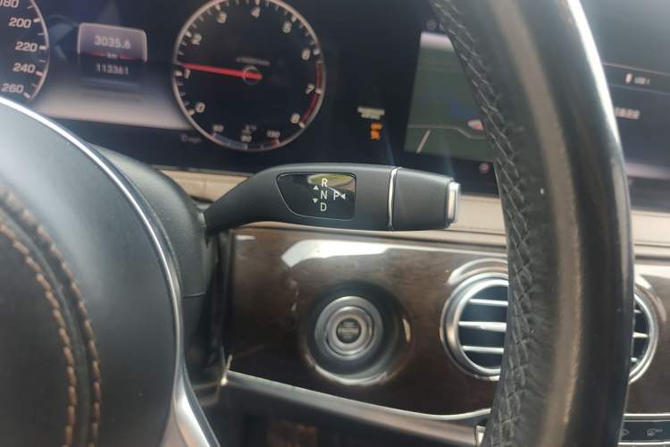 Used Mercedes-Benz S-Class 2018 S 320 L Gear Lever