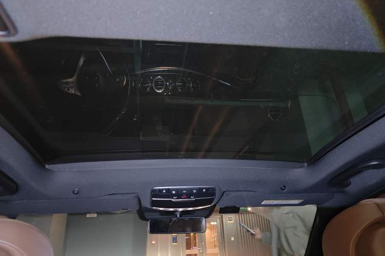 Used Mercedes-Benz S-Class 2018 S 350 L Headliner