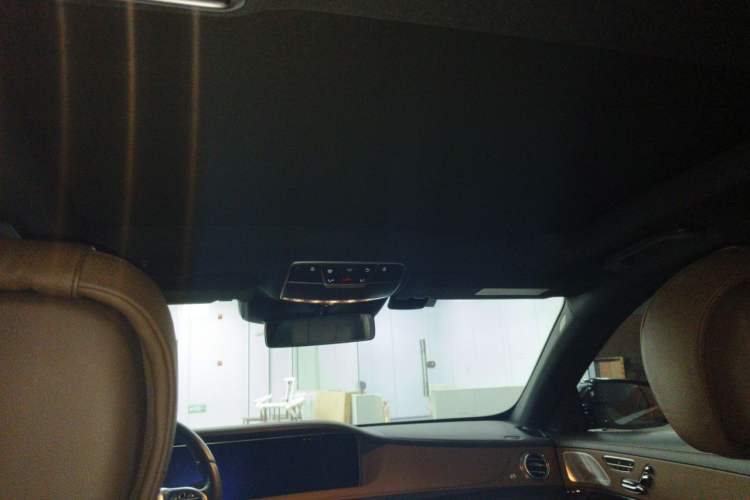 Used Mercedes-Benz S-Class 2018 S 450 L 4MATIC Excellence Special Edition Headliner