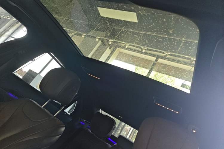 Used Mercedes-Benz S-Class 2018 S 320 L Headliner