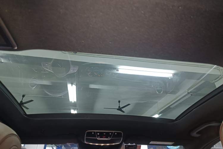 Used Mercedes-Benz S-Class 2018 S 450 L Headliner