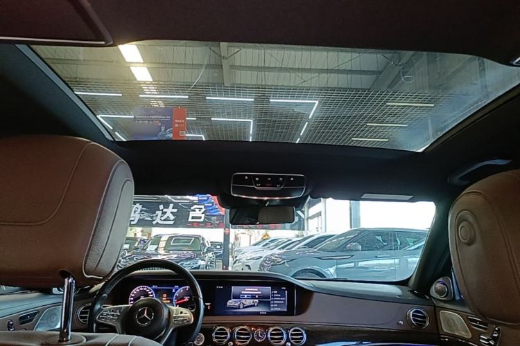 Used Mercedes-Benz S-Class 2018 S 320 L Headliner