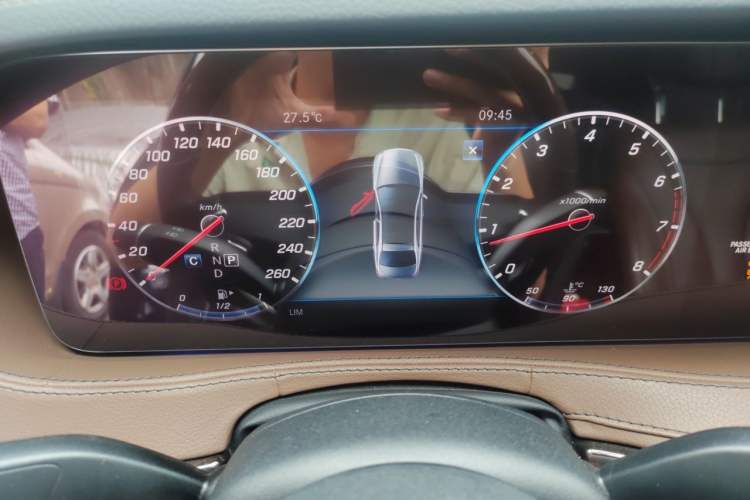 Used Mercedes-Benz S-Class 2018 S 320 L Instrument Cluster