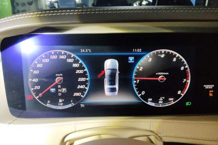 Used Mercedes-Benz S-Class 2018 S 320 L Instrument Cluster