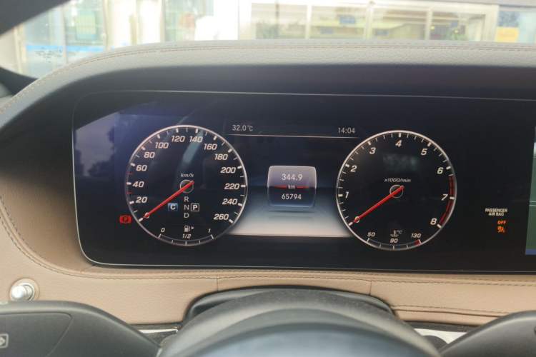 Used Mercedes-Benz S-Class 2018 S 450 L 4MATIC Excellence Special Edition Instrument Cluster