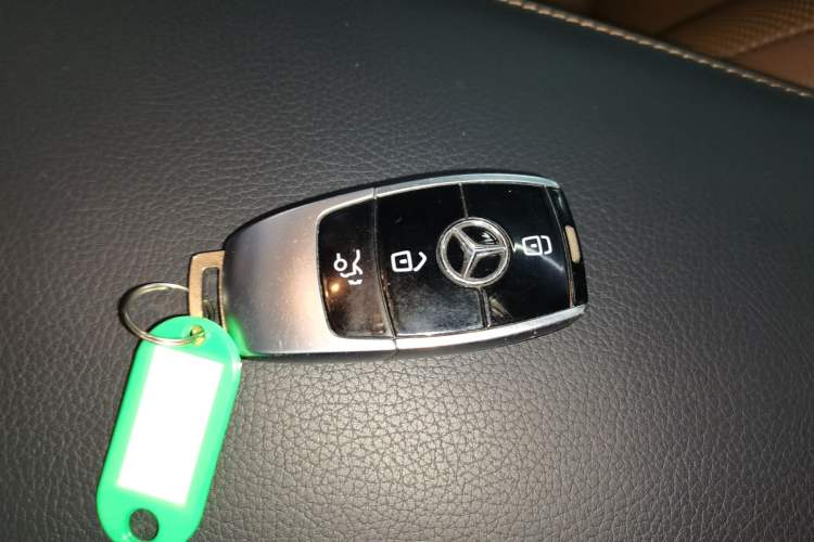Used Mercedes-Benz S-Class 2018 S 320 L Interior 1