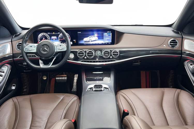 Used Mercedes-Benz S-Class 2018 S 450 L 4MATIC Interior 1