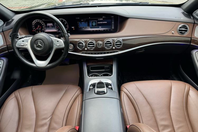 Used Mercedes-Benz S-Class 2018 S 320 L Interior 2