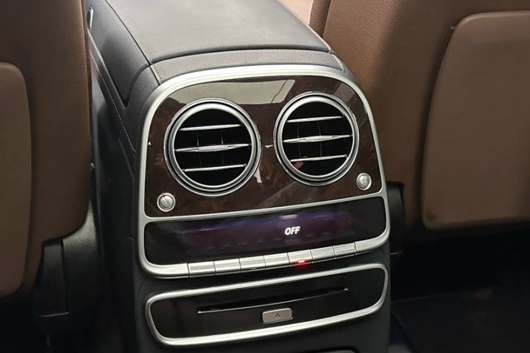 Used Mercedes-Benz S-Class 2018 S 350 L Interior 4