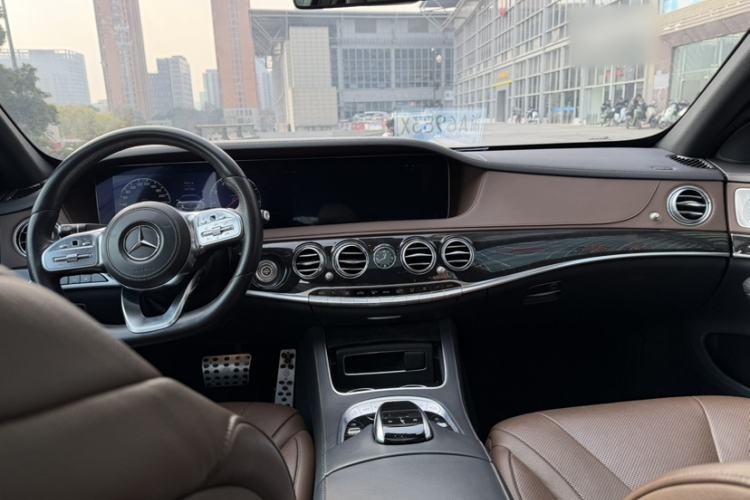 Used Mercedes-Benz S-Class 2018 S 450 L 4MATIC Interior 7