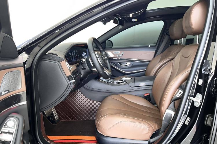Used Mercedes-Benz S-Class 2018 S 450 L 4MATIC Interior 7