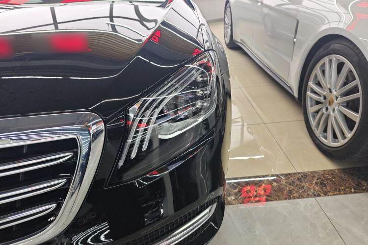 Used Mercedes-Benz S-Class 2018 S 320 L Left Front Headlight