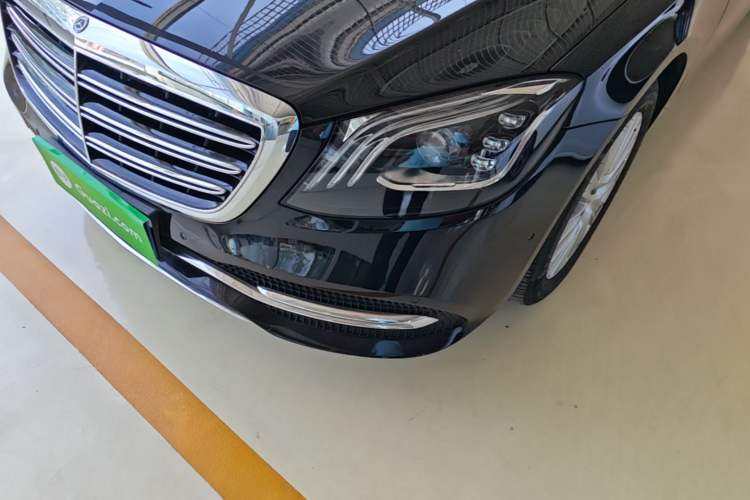 Used Mercedes-Benz S-Class 2018 S 320 L Left Front Headlight