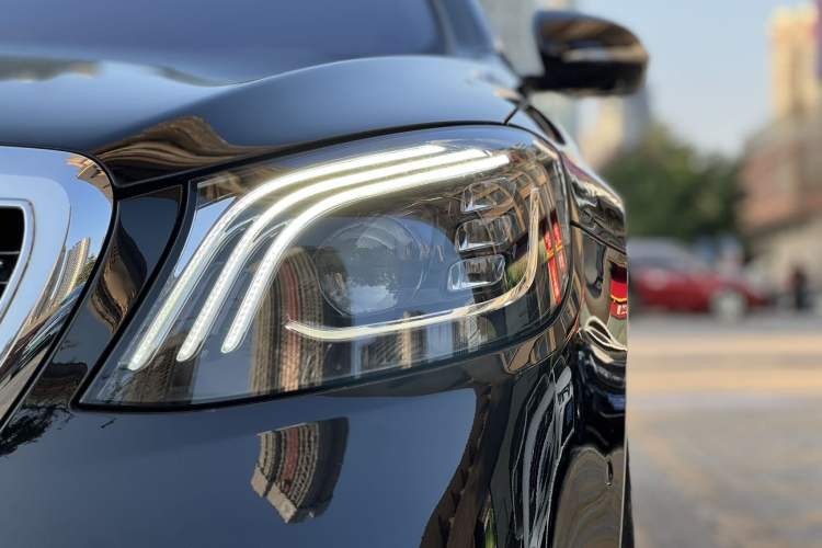 Used Mercedes-Benz S-Class 2018 S 450 L Left Front Headlight