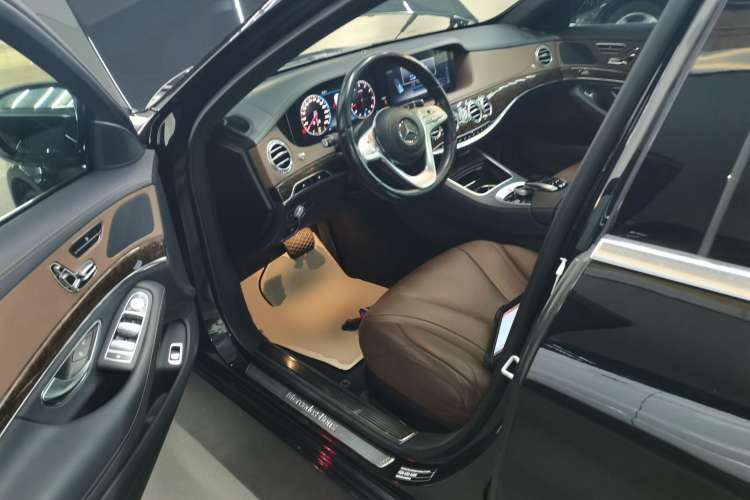Used Mercedes-Benz S-Class 2018 S 320 L Left Front Seat