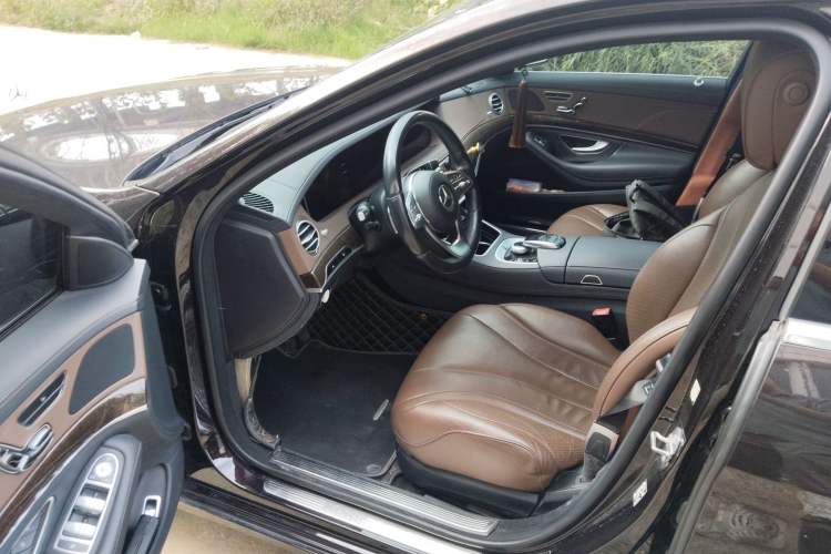 Used Mercedes-Benz S-Class 2018 S 320 L Left Front Seat