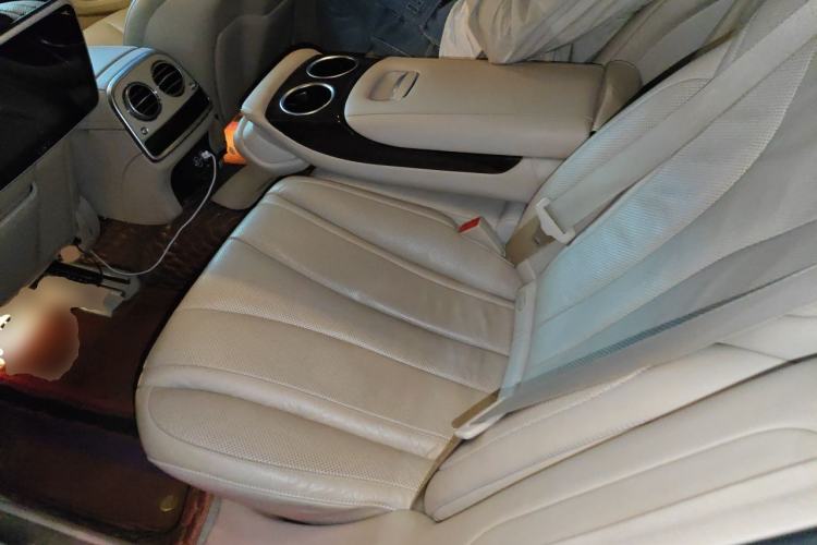 Used Mercedes-Benz S-Class 2018 S 320 L Left Rear Seat