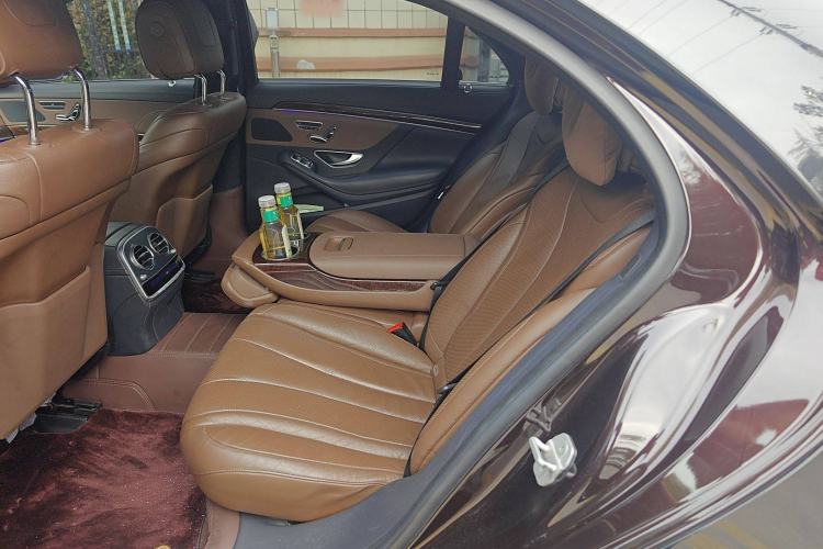 Used Mercedes-Benz S-Class 2018 S 320 L Left Rear Seat