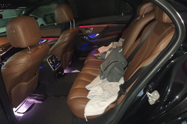 Used Mercedes-Benz S-Class 2018 S 320 L Left Rear Seat