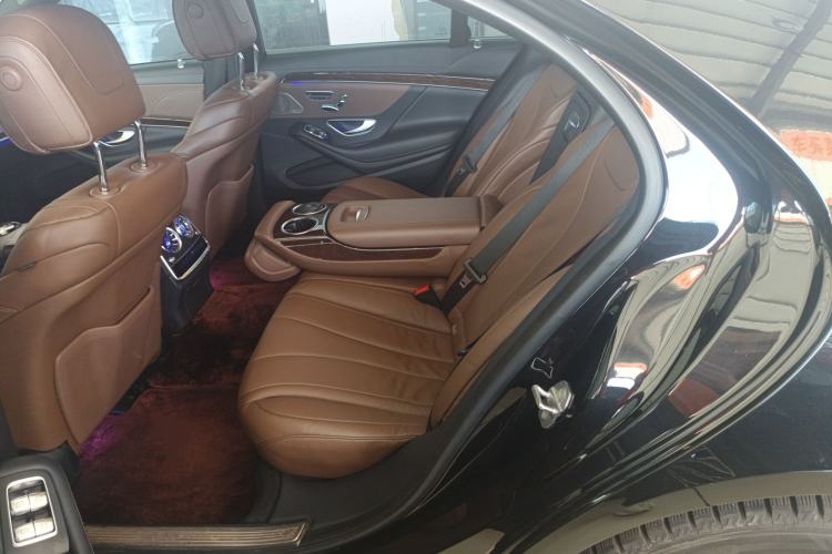 Used Mercedes-Benz S-Class 2018 S 320 L Left Rear Seat