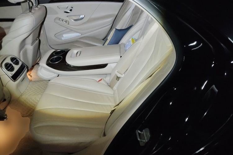 Used Mercedes-Benz S-Class 2018 S 320 L Left Rear Seat