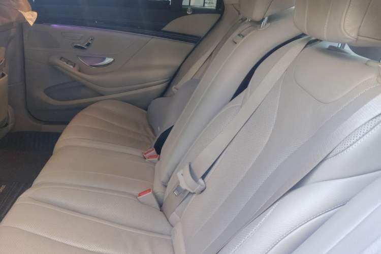 Used Mercedes-Benz S-Class 2018 S 320 L Left Rear Seat